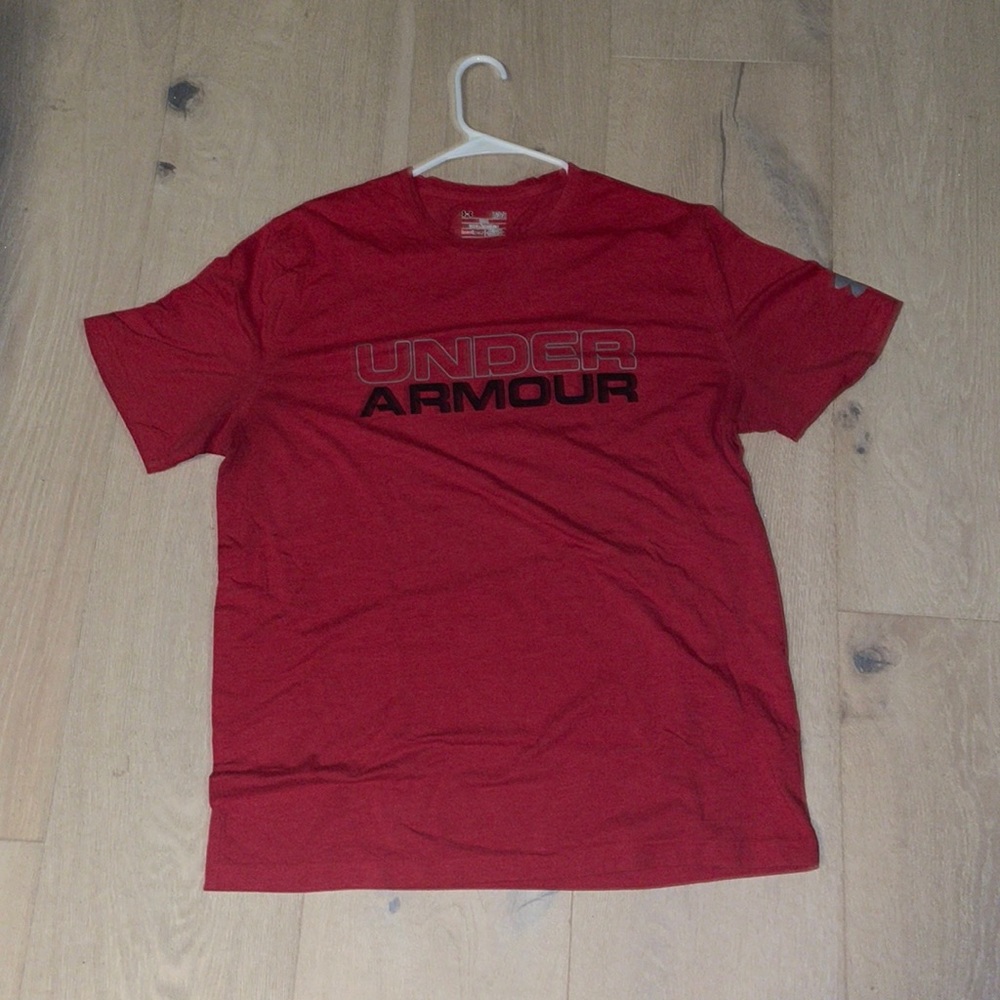 Red Under Armor Tshirt, large size, heat gear